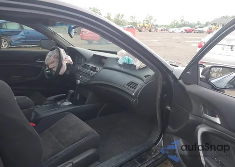 2009 Honda Accord 2.4 Lx-S from USA, damaged, VIN 1HGCS12319A021632